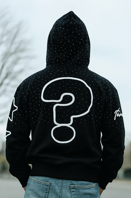 Hoodie Misterio Clubunny™ – “Who Cares? Get Some Money”
